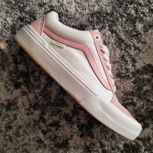 VANS OLD SKOOL PINK/MARSHMALLOW SIZE 7 WOMENS - Picture 2 of 8